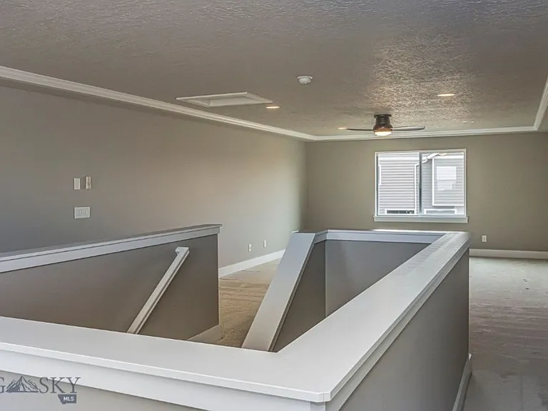 2133 Stewart Loop — Photo 13