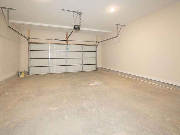 3rd image of 340 Chaney Rd #9