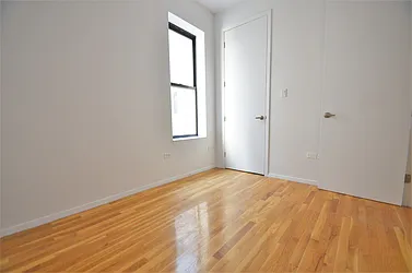 Rented by CITY SKYLINE REALTY INC