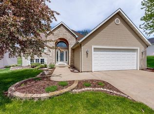 4427 Arcon Ln NW, Rochester, MN 55901