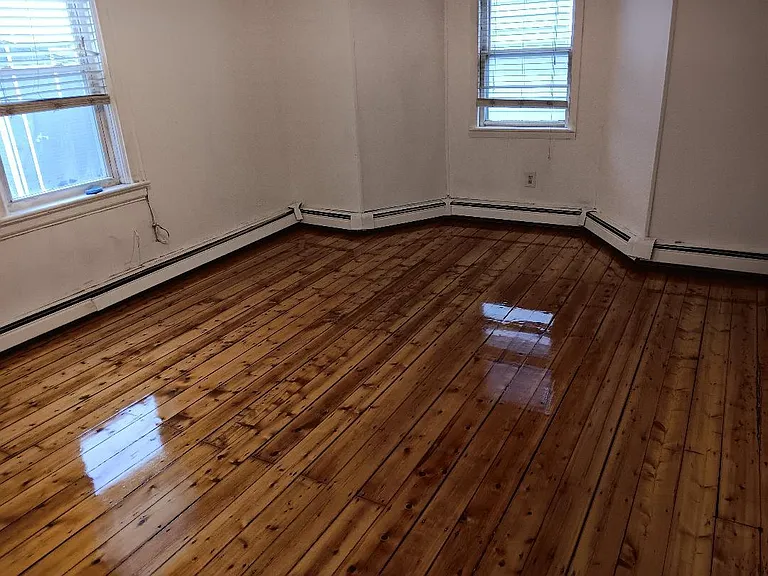 48.5 America St #2 — Photo 10