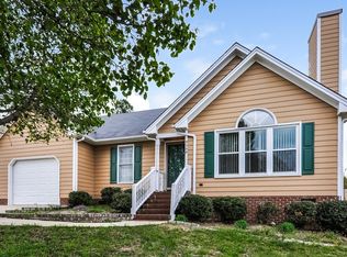 3208 Leebrook Rd, Raleigh, NC 27616