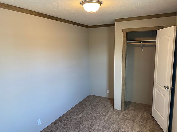 5th image of 2101 SW 38th St #146