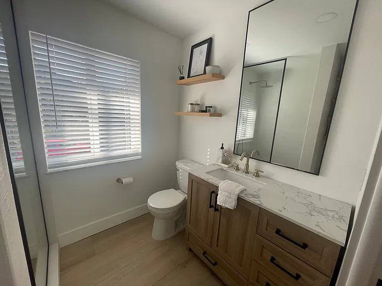 10916 SW 37th Ter — Photo 10