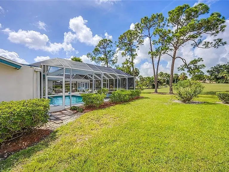 9905 Treasure Cay Ln — Photo 33
