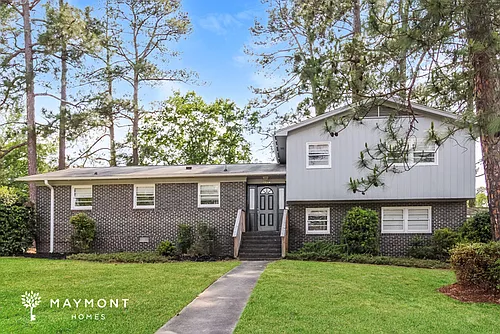 1866 Neptune Dr Photo 1