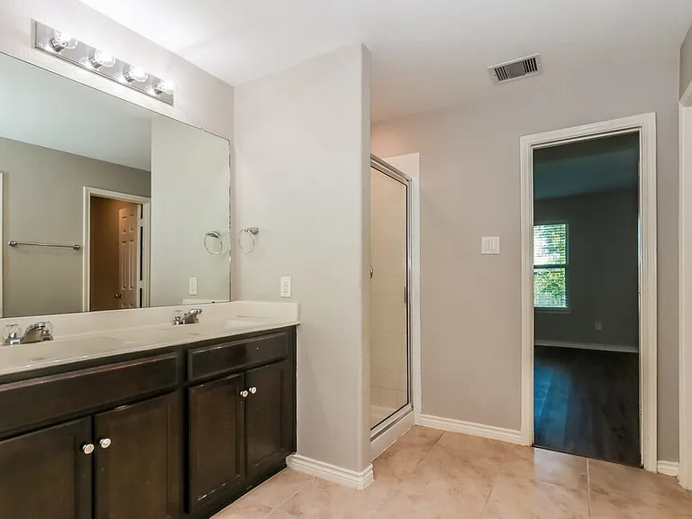 18003 Dalton Shadow Ln — Photo 10