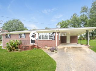 600 Emerald Dr, Villa Rica, GA 30180