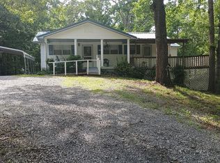 981 Smyrna Cir, Chatsworth, GA 30705