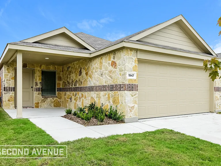 1947 Aves Glen Ln — Photo 23