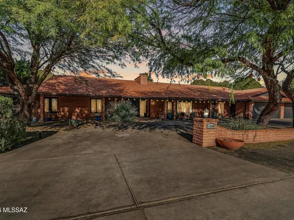 1800 N Forty Niner Dr, Tucson, AZ 85749