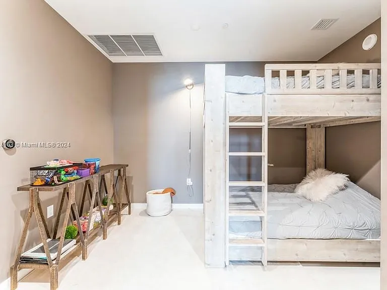 1000 Brickell Plz #Penthouse 5104 — Photo 8