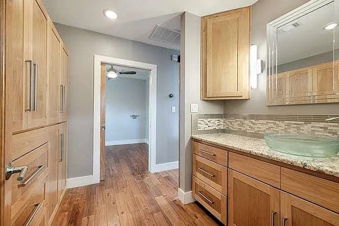 901 W Mary St #B — Photo 16