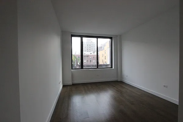 Rented by Maison International | media 17