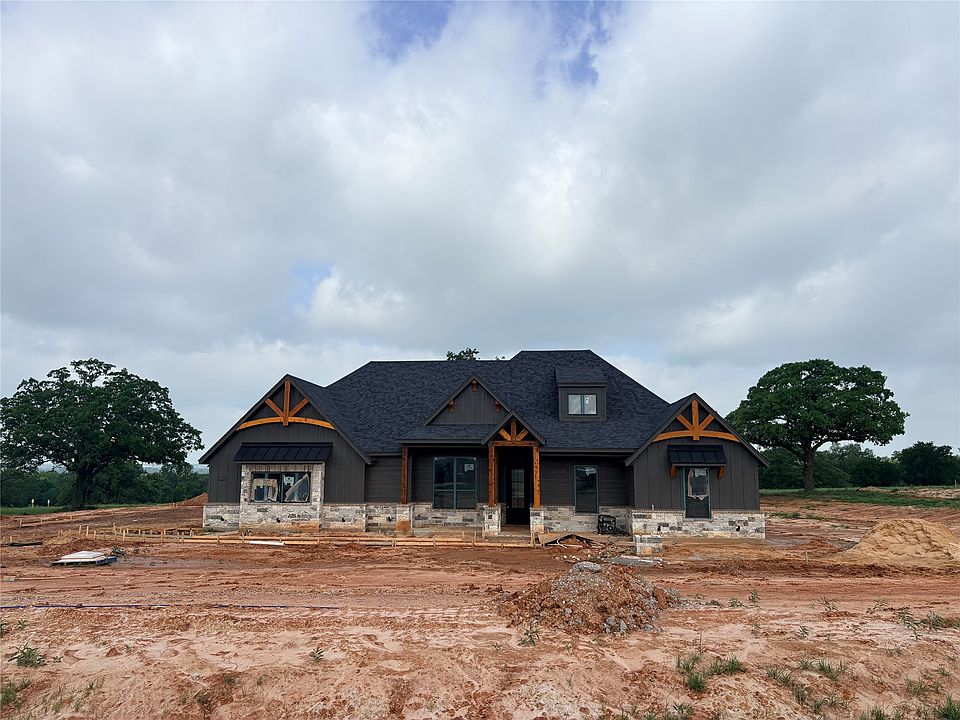 1st image of 122 Guynell Rdg