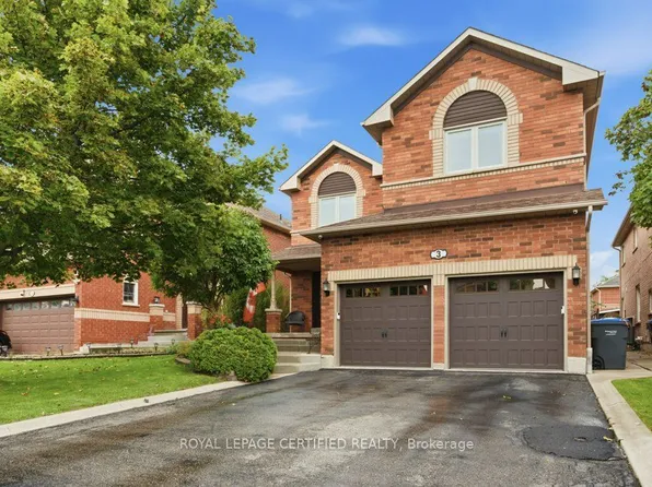 3 National Cres, Brampton, ON L7A 1H1