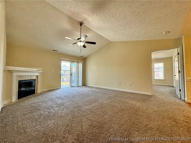 1750-202 Renwick Dr — Photo 3