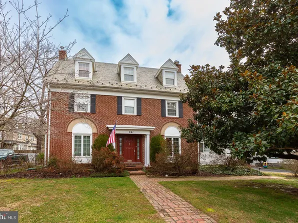 241 N Highland Ave, Lansdowne, PA 19050