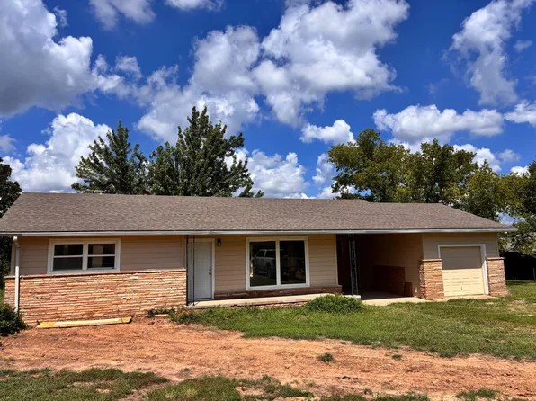65 2nd St, Prue, OK 74060