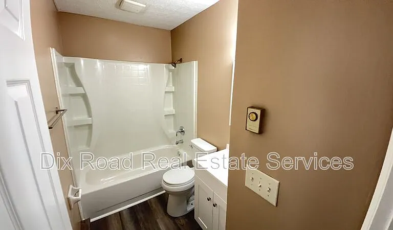 1107 Hunt Ave — Photo 18