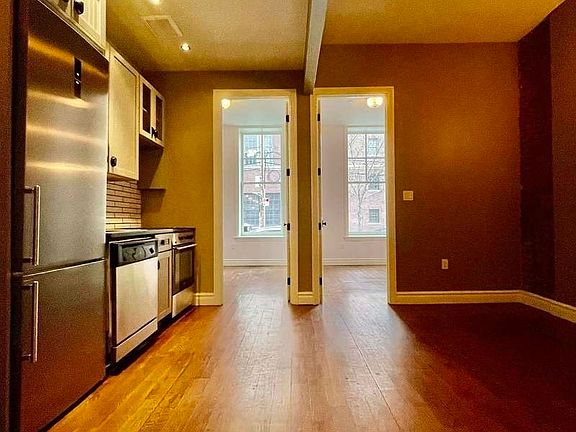 4th image of 234 Meserole St #1A