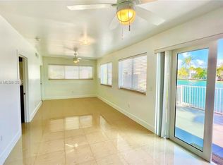 8227 Crespi Blvd APT 4, Miami Beach, FL 33141