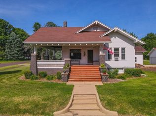 502 N Center St, Colfax, IL 61728