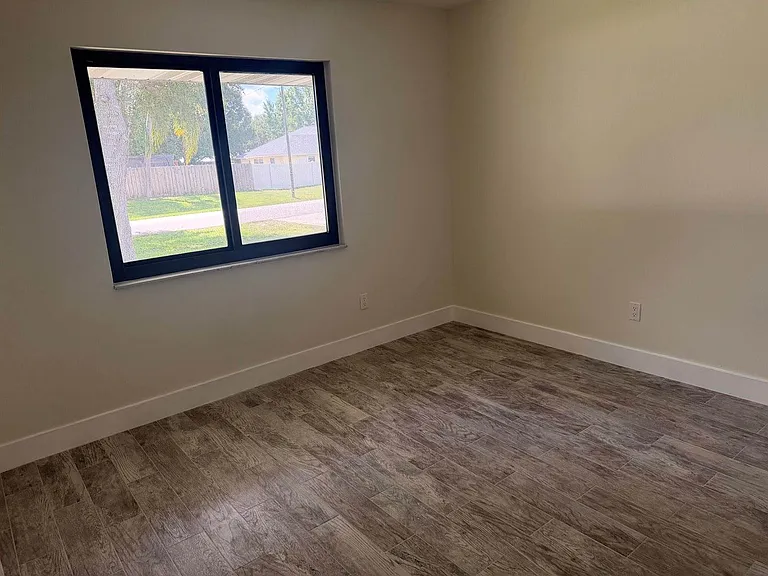 1117 SE Stewart Rd — Photo 9