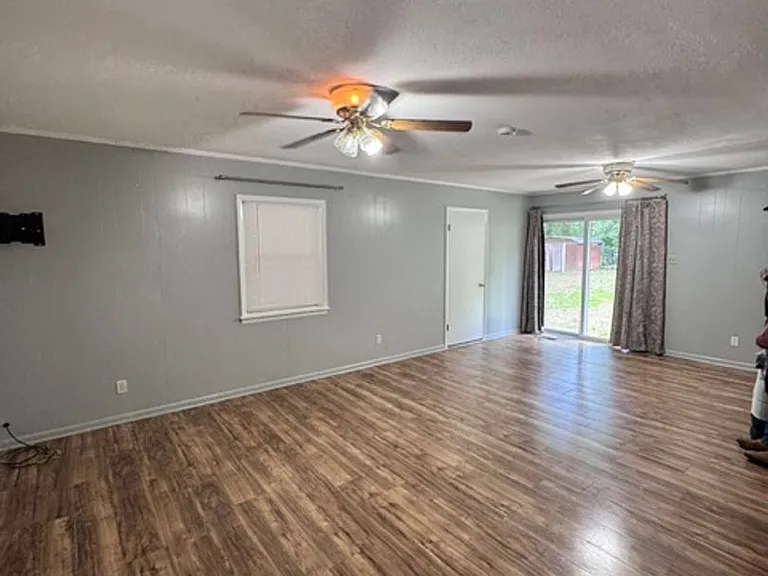 15201 McCaleb Rd — Photo 13