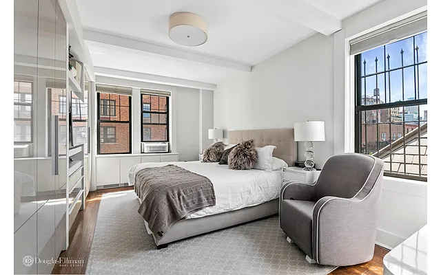 Sold by Douglas Elliman | media 10