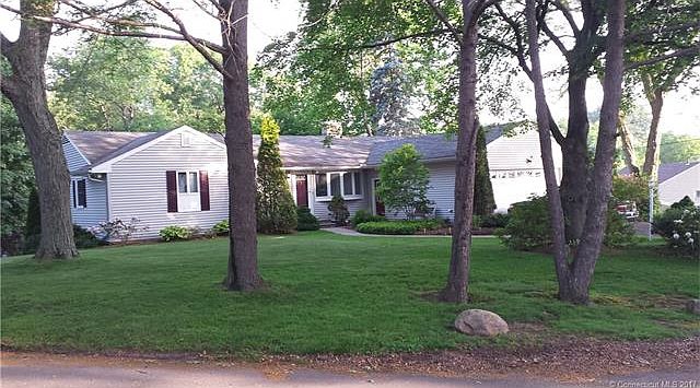 Front Exterior/corner lot