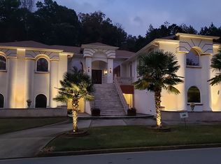 945 Forest Overlook Dr, Atlanta, GA 30331