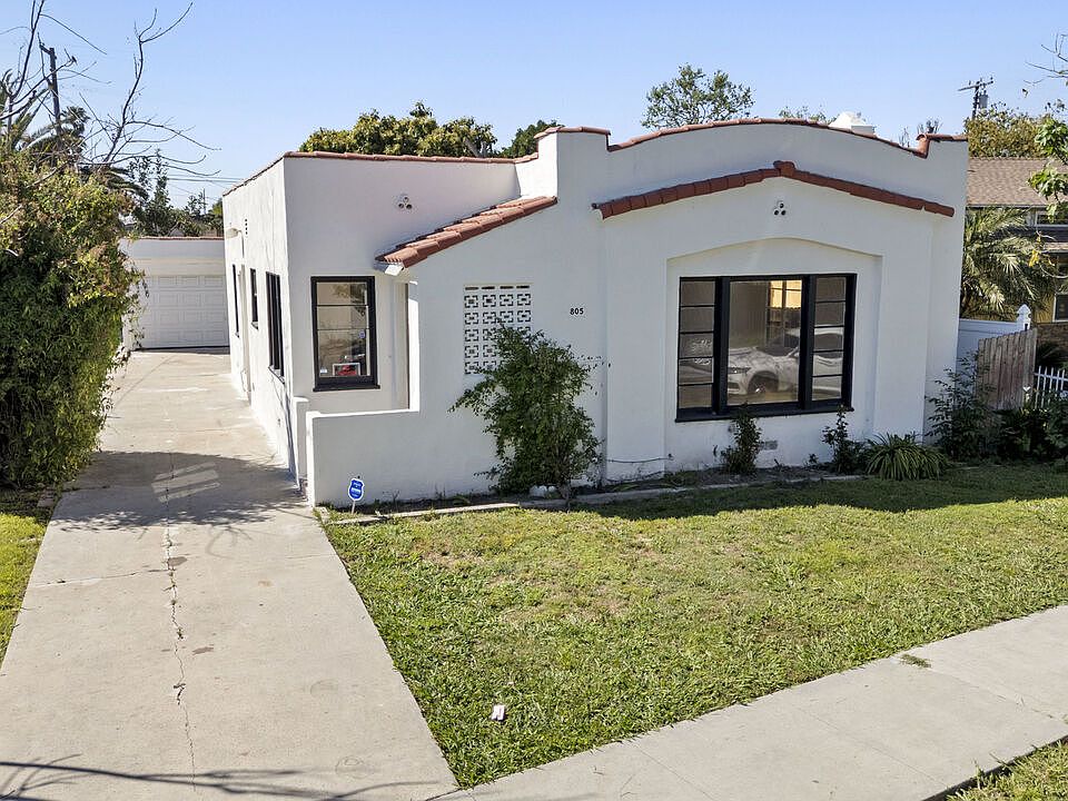2nd image of 805 S Crane Ave