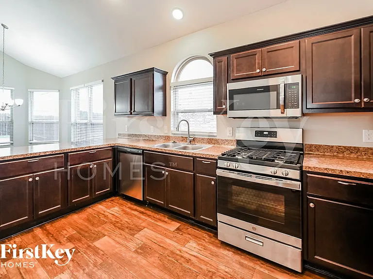 5223 Appleton Meadow Trce — Photo 9