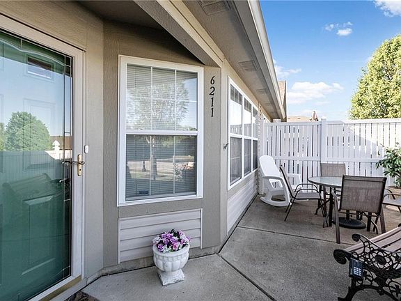 2nd image of 6211 Robinwood Dr