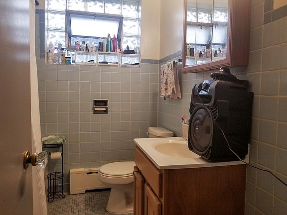 5th image of 6135 W Fullerton Ave #2S