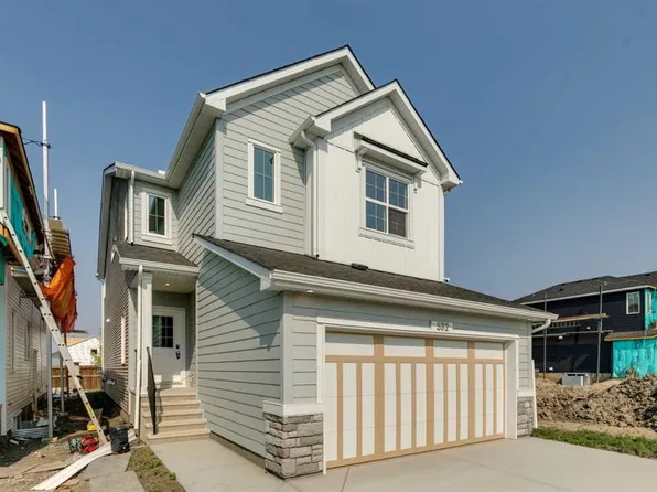 532 E Buffaloberry Mnr SE, Calgary, AB T3M 4G6