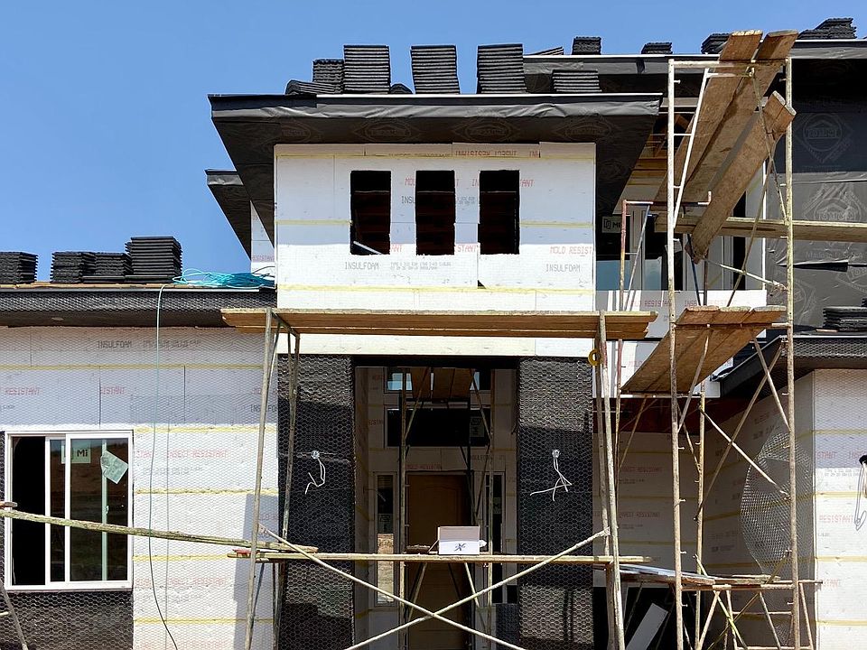 2nd image of 1369 Toliman Way