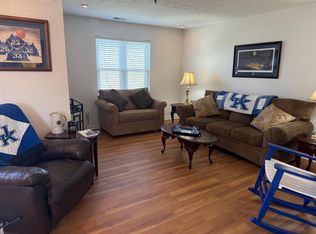 421 Redding Rd APT 72, Lexington, KY 40517