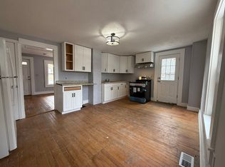 84 Monadnock St APT 1, Troy, NH 03465