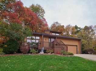 2670 Paprika Cir NW, Uniontown, OH