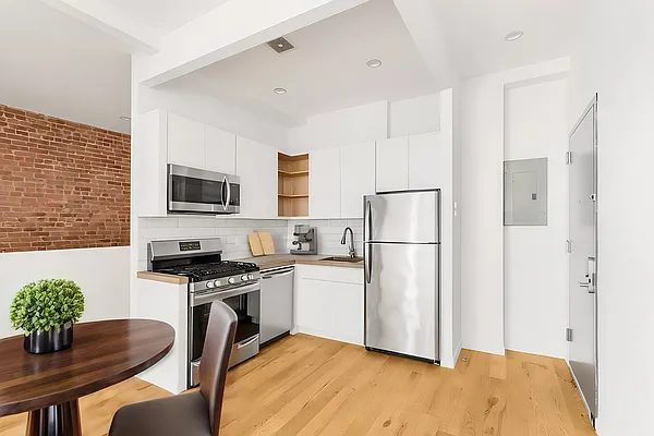 Rented by NOVO Living LLC | media 2