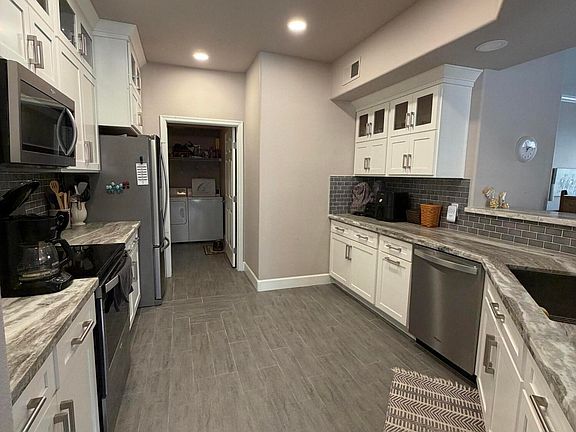 3rd image of 3236 E CHANDLER Boulevard #1037