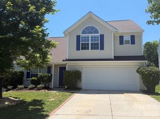 9233 Simonton Dr, Charlotte, NC 28269