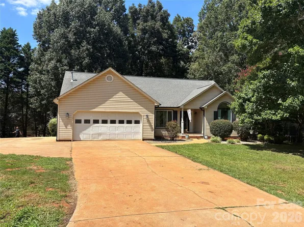 120 Strawberry Ln #15, Salisbury, NC 28147