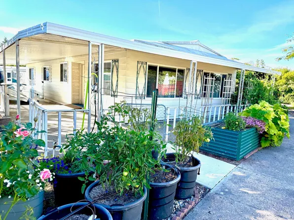 91 Sequoia Circle, Santa Rosa, CA 95403