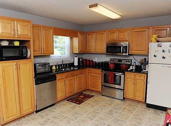 2nd image of 7632 Walnut Hills Dr