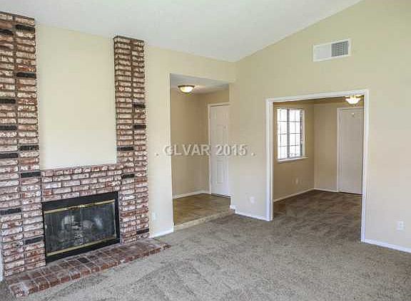 3rd image of 5872 Harbor Lights Dr