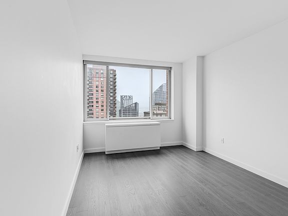4th image of 101 W End Ave APT 18N