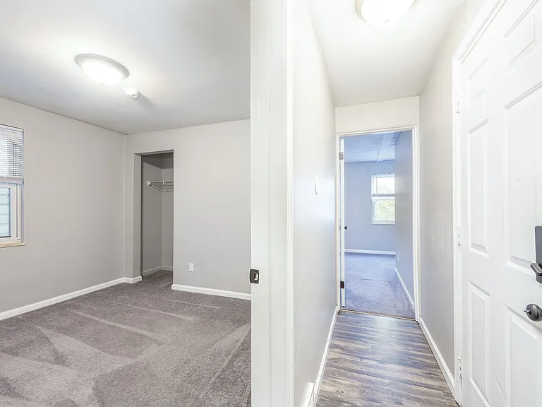 304 Boggs Ave — Photo 10